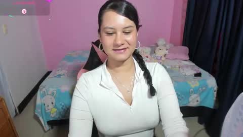 alii_cutee online show from March 12, 8:33 pm