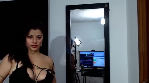 Camii online show from September 18, 9:57 pm