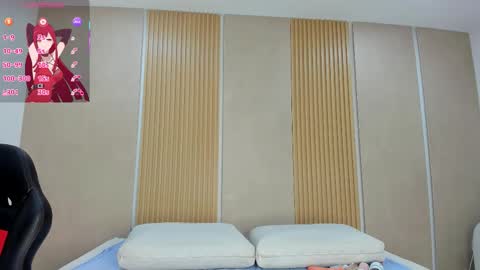 alika_voss online show from December 15, 4:07 am