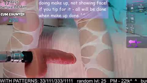 Snapshot of alikaful chatting on September 19, 9:52 am Alika  online show from September 19, 9:52 am
