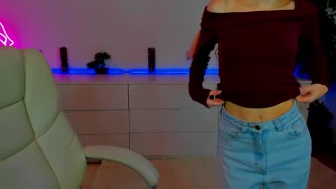 Alina online show from October 23, 5:57 am