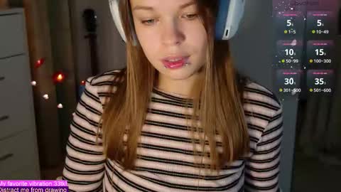 Snapshot of alinabae chatting on October 27, 9:31 pm Alina and Ben online show from October 27, 9:31 pm