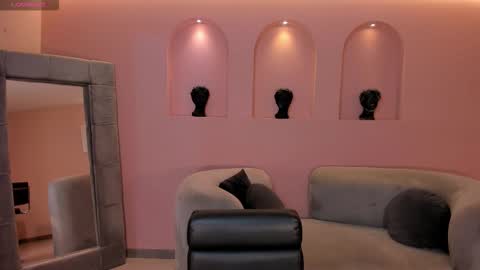 alinakravitz_ online show from January 14, 12:21 pm