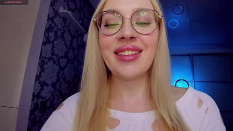 alinaocean online show from May 17, 12:37 pm