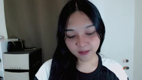 Shanti xhey online show from March 4, 2:56 pm