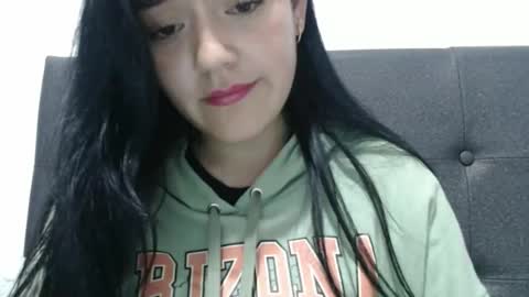 alisha_9997 online show from March 26, 5:09 am
