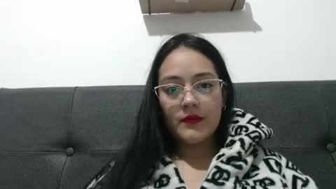 alisha_9997 online show from February 23, 10:53 pm