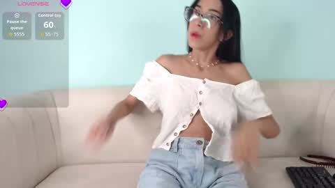 alisha_lims online show from November 2, 3:04 pm