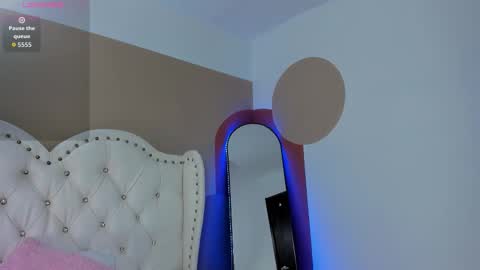 alison_milk online show from November 13, 1:10 pm