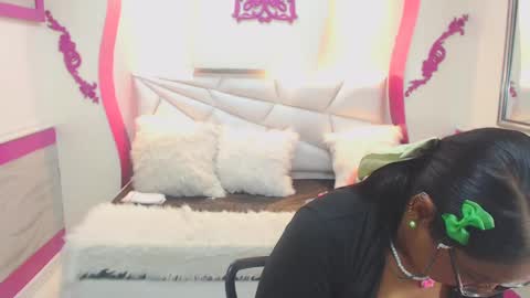 alisson_morrist online show from December 21, 2:52 am