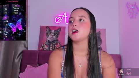 Alisson  online show from November 19, 1:00 pm