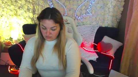 alissyagrayy online show from April 8, 6:26 am