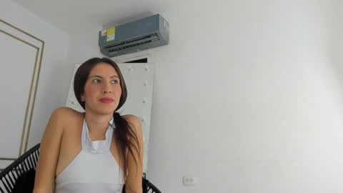 Ali  online show from April 12, 7:05 pm