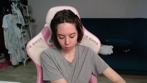 alice online show from April 9, 12:46 am