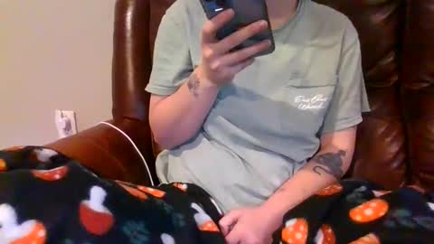 alliebearx online show from January 5, 9:40 pm