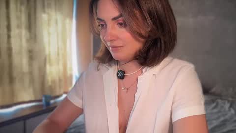 Allie online show from April 27, 12:35 pm