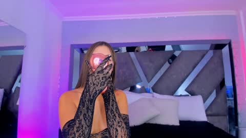    online show from February 8, 10:29 am