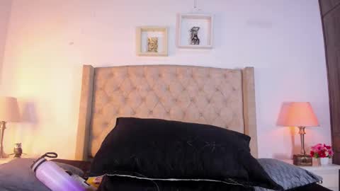 allisson online show from December 3, 12:18 pm