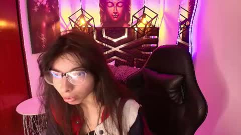 alison online show from June 22, 7:33 pm