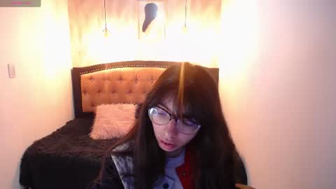 alison online show from June 18, 8:03 pm