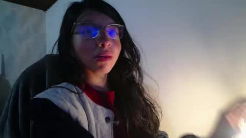 alison online show from December 5, 8:21 pm