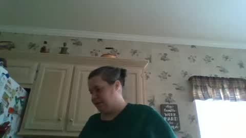 Snapshot of ally12334 chatting on October 27, 3:51 pm ally12334 online show from October 27, 3:51 pm