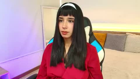 Ally  online show from April 16, 8:30 pm