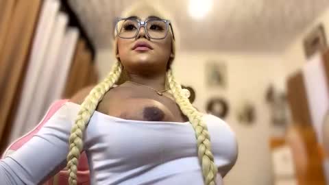 alodia x princess online show from November 27, 12:35 am