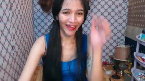 Alondra  online show from October 22, 3:06 pm