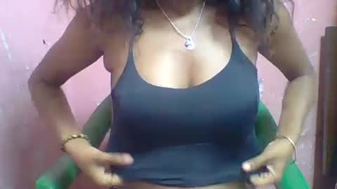 Snapshot of alphosettah chatting on September 22, 3:10 pm alphosettah online show from September 22, 3:10 pm