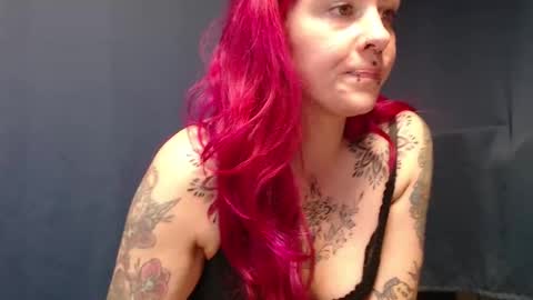 Lily online show from April 19, 6:21 pm