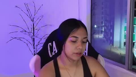 Aly online show from March 26, 1:30 am