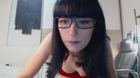 Snapshot of alycetn chatting on October 22, 11:37 am Alice online show from October 22, 11:37 am