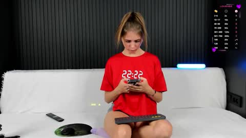 Alena online show from October 22, 2:55 pm