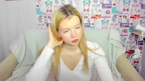 Alysa   7GMT  online show from December 4, 4:59 am