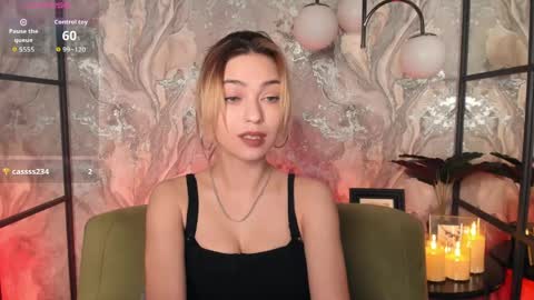 Alysia online show from April 19, 12:10 am