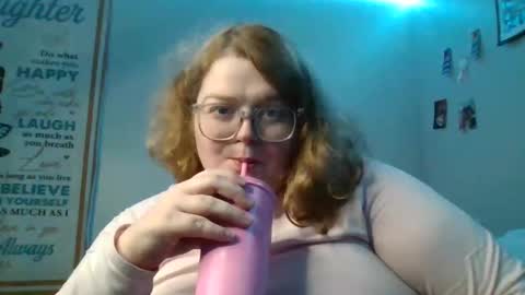 Lily online show from October 19, 2:24 am