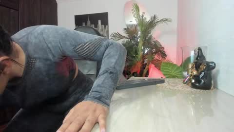 anny online show from April 9, 2:14 am