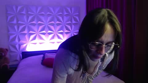 Amalett online show from February 1, 11:14 pm