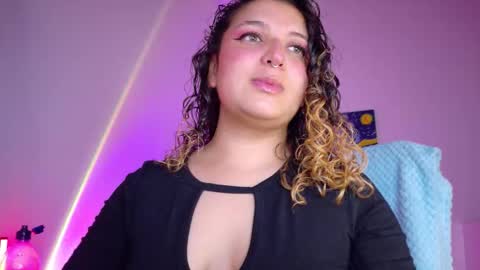 Amalia Im Back See you soon this January 7 at 10 pm Colombia time online show from March 6, 11:22 pm