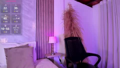 Luisa online show from October 24, 11:45 pm