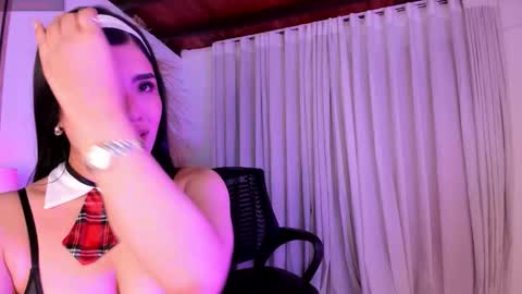 Luisa online show from October 29, 1:43 am