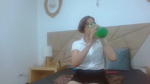 amanda_ramirez online show from September 22, 8:40 pm