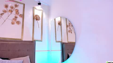 amandalee26 online show from March 24, 9:20 pm