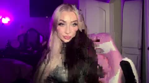 AmandaVamp online show from July 31, 7:53 am
