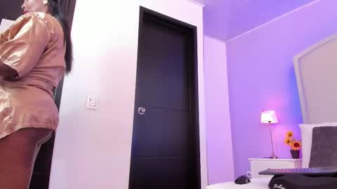 luna online show from February 11, 12:06 pm