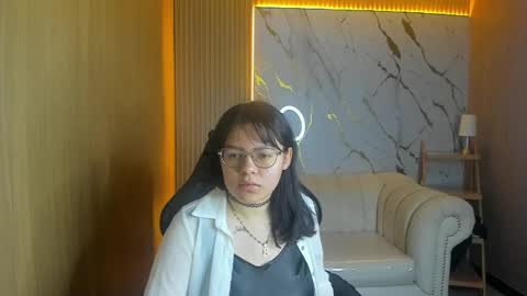 amara online show from April 17, 3:08 am