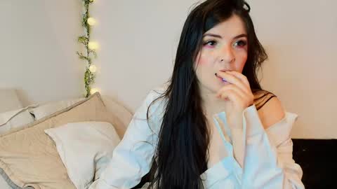Amara Vega  online show from June 3, 2:56 am