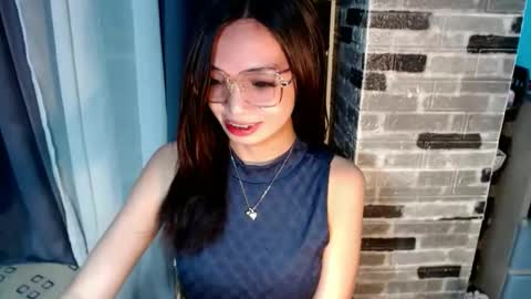 BELLA online show from January 12, 4:01 pm