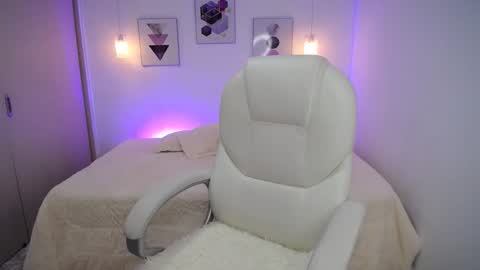 Amarantha online show from November 5, 2:22 pm